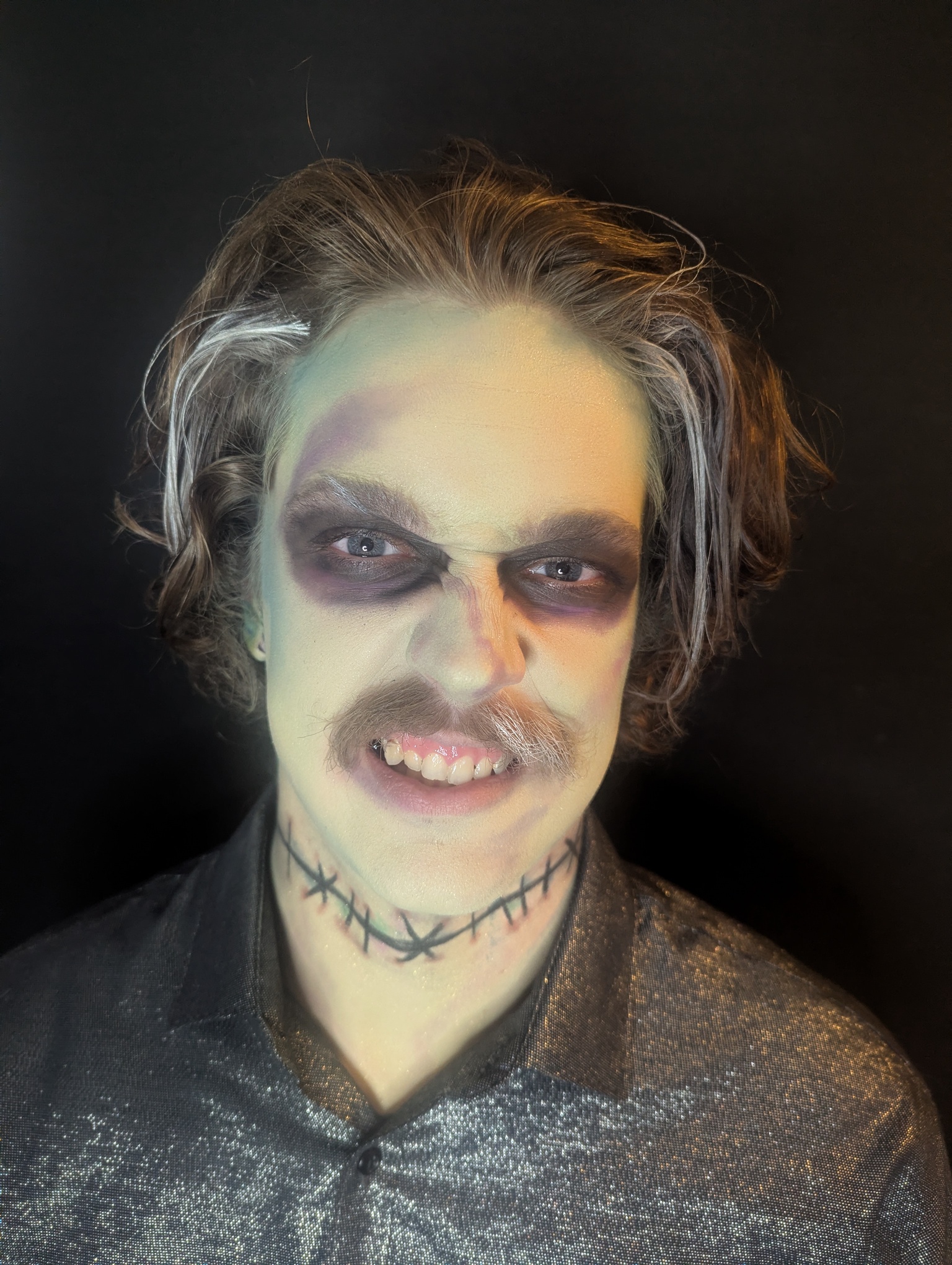 Men's club night look