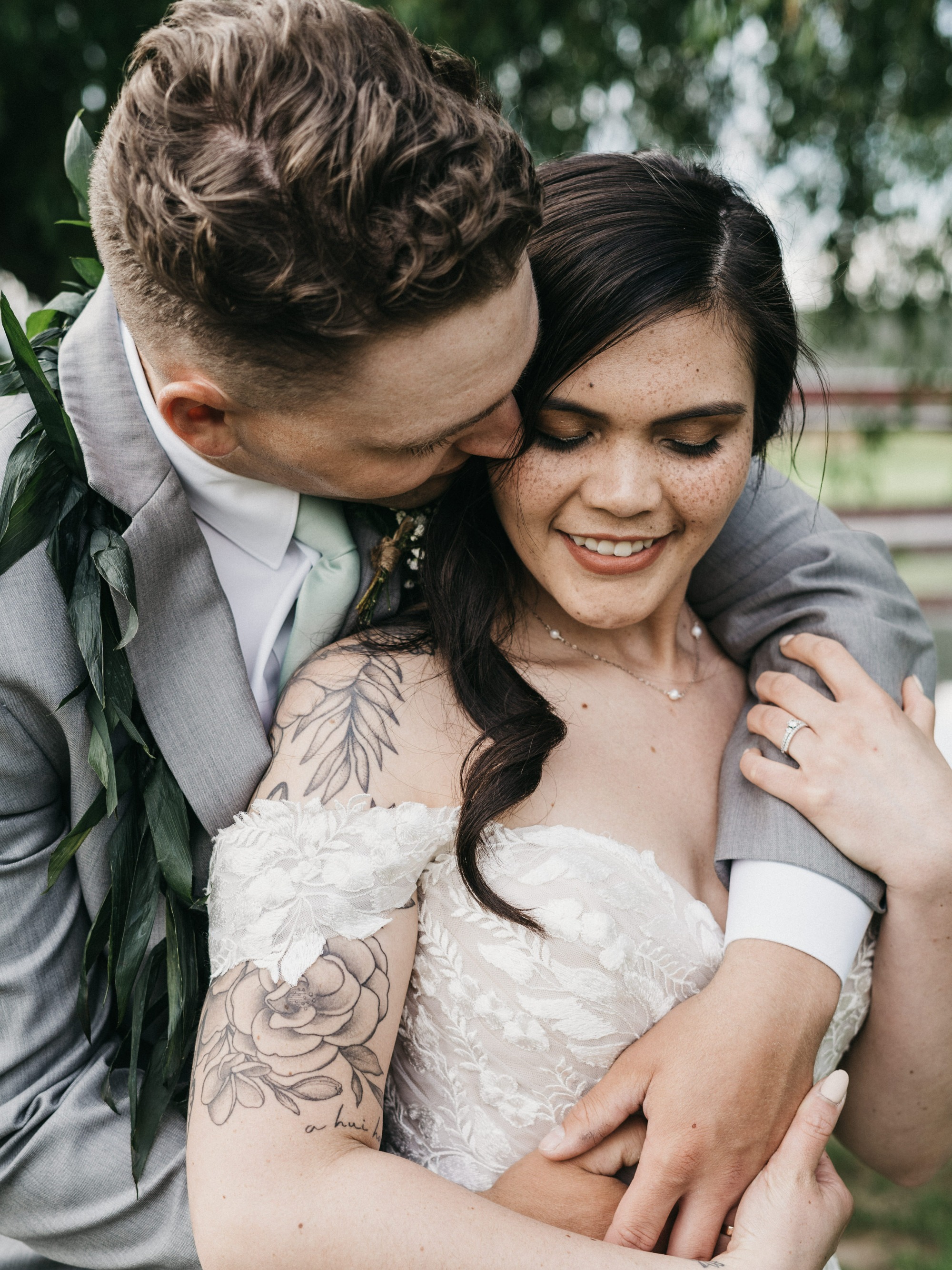 Bride with a soft, elegant makeup look, perfected by BFE